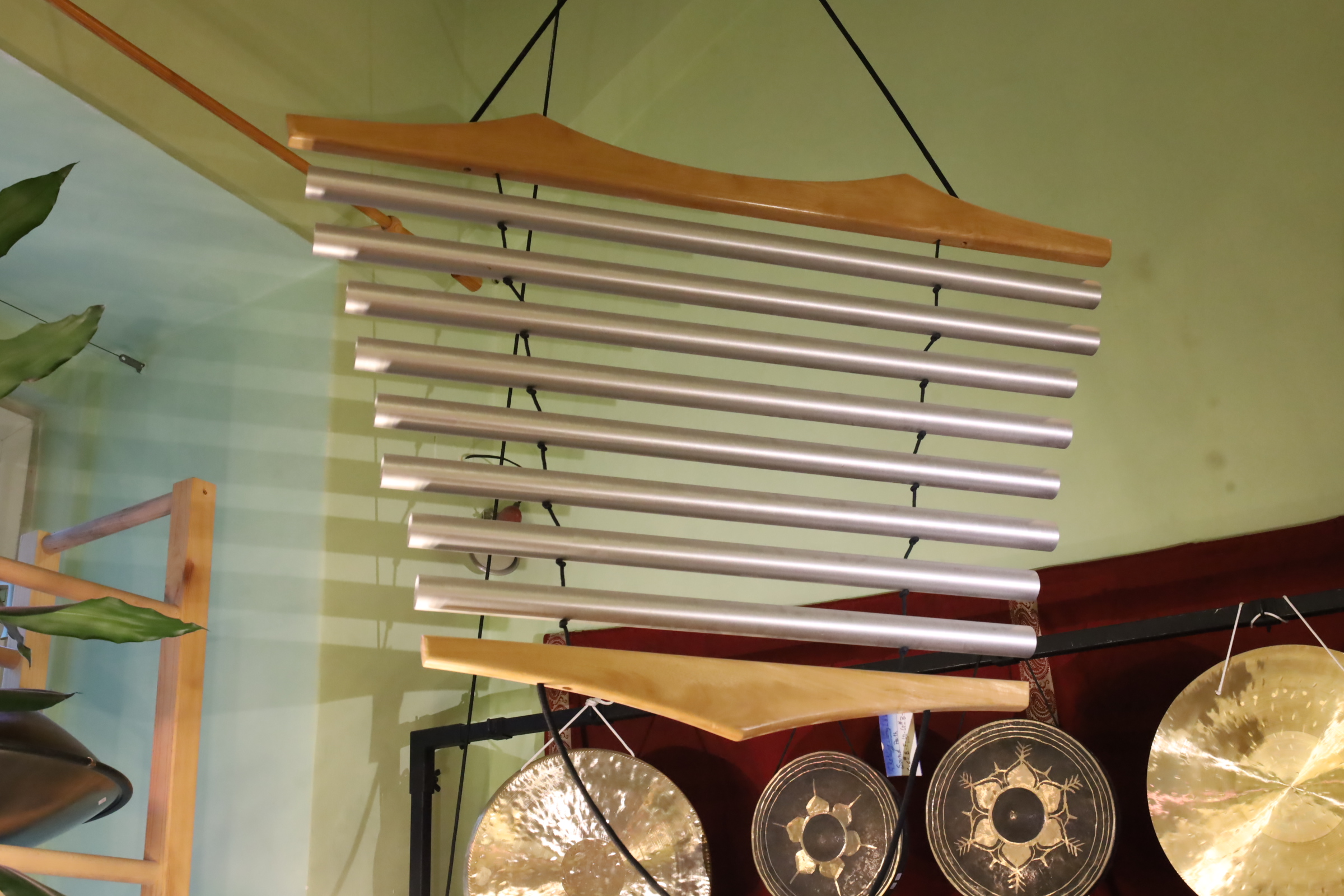 Swinging Chimes
